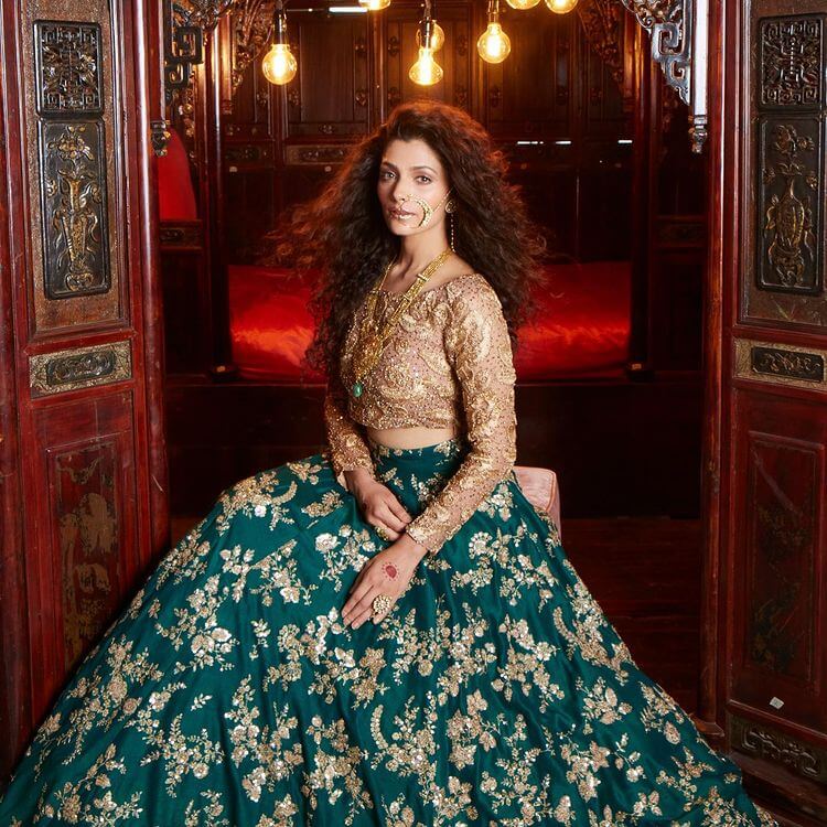 Unpaused Movie Actress Saiyami Kher's Ethnic Wear, Dresses, Outfits Is Looking Beautiful In Ethnic Green Lehenga