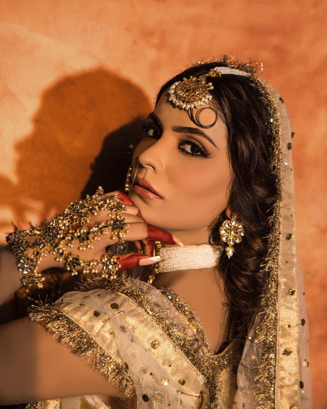 A Cool And Classy Bridal Jewellery Set