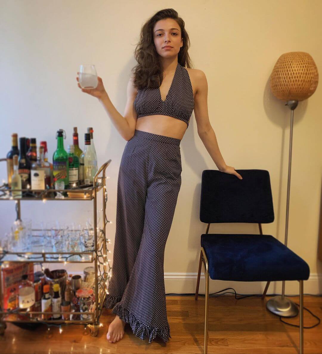 Ariane Chose To Wear Beautiful Crop Paired With Pants On Her Birthday