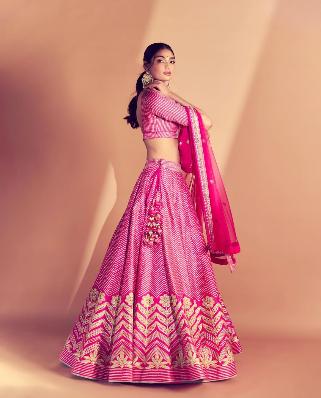 Athiya Shetty the Pink Diva