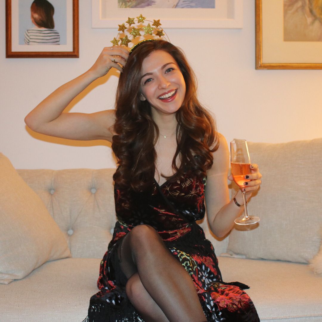 Beautiful Look In Red And Black One Piece Dress