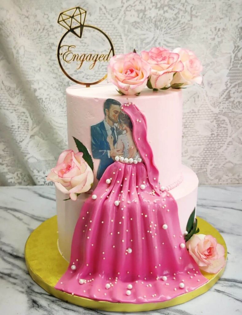Engagement Theme Adorable Cake - Avon Bakers