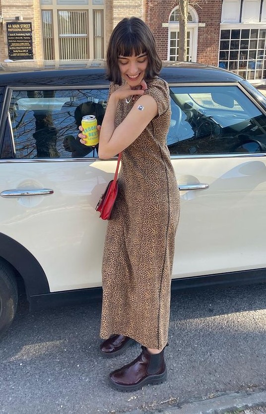 Cool Street Look In Long Animal Print Brown Dress