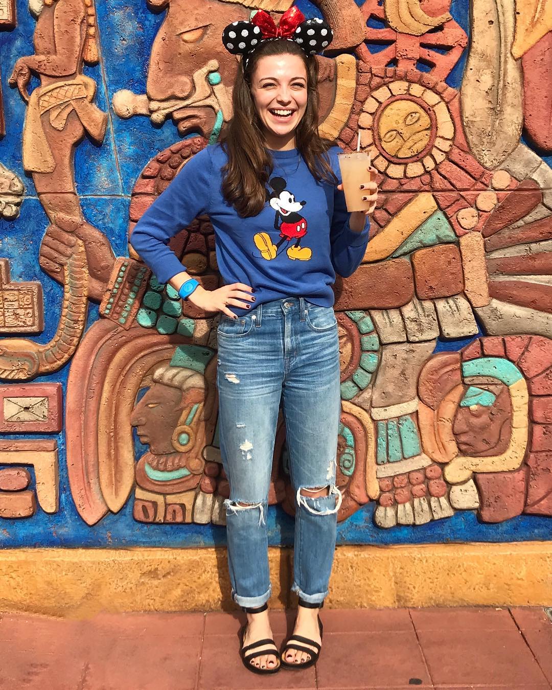 Cute And Fabulous Disney Land Fit
