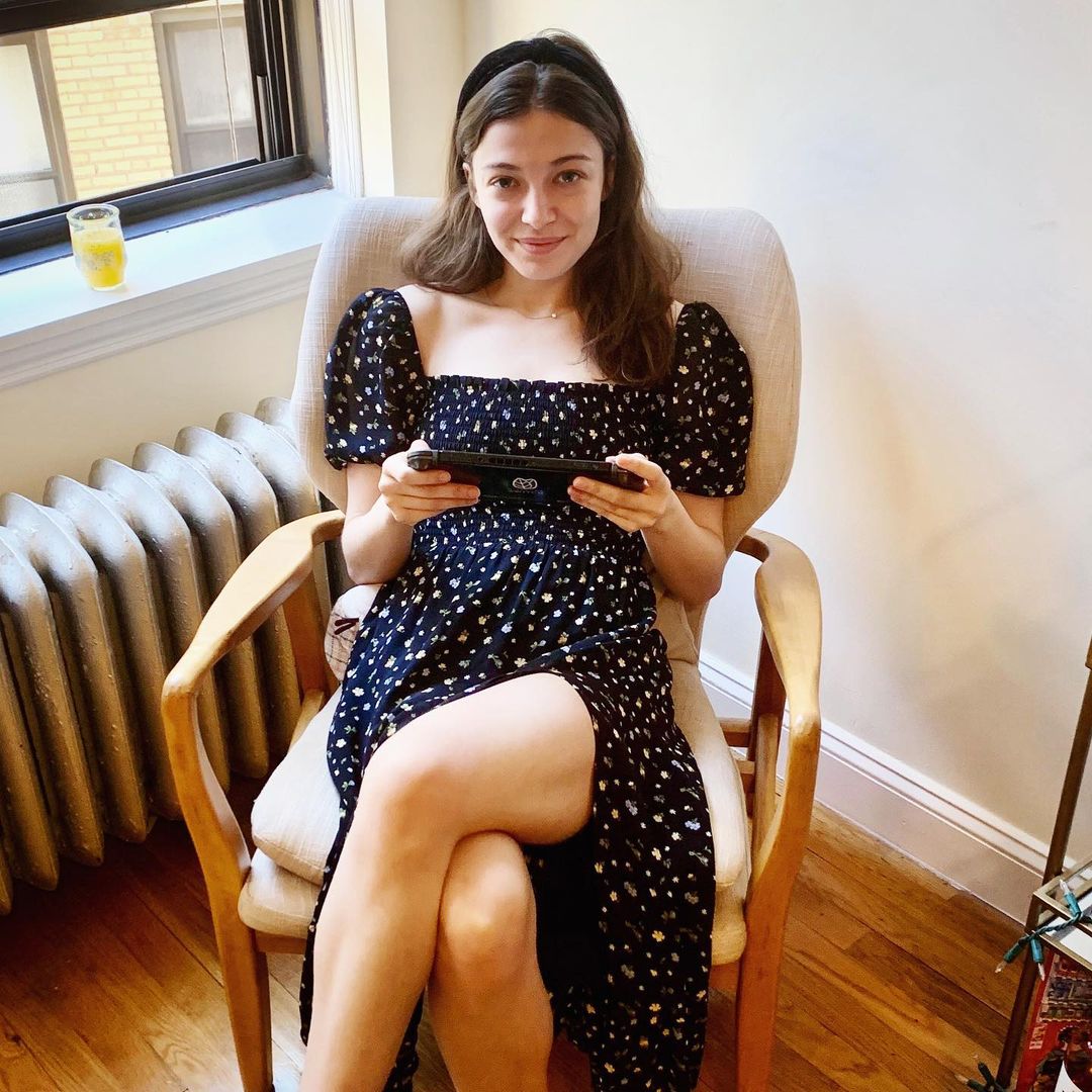 Cute Ariane In Sassy Black Dress