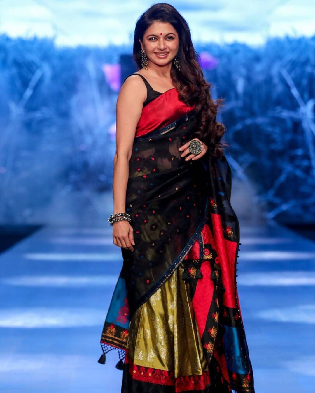 Lakme Fashion Week Bollywood Celebrities Spotted At The Runway - BhagyaShree's Glamour Is Burning The Ramp At Lakme Fashion Week