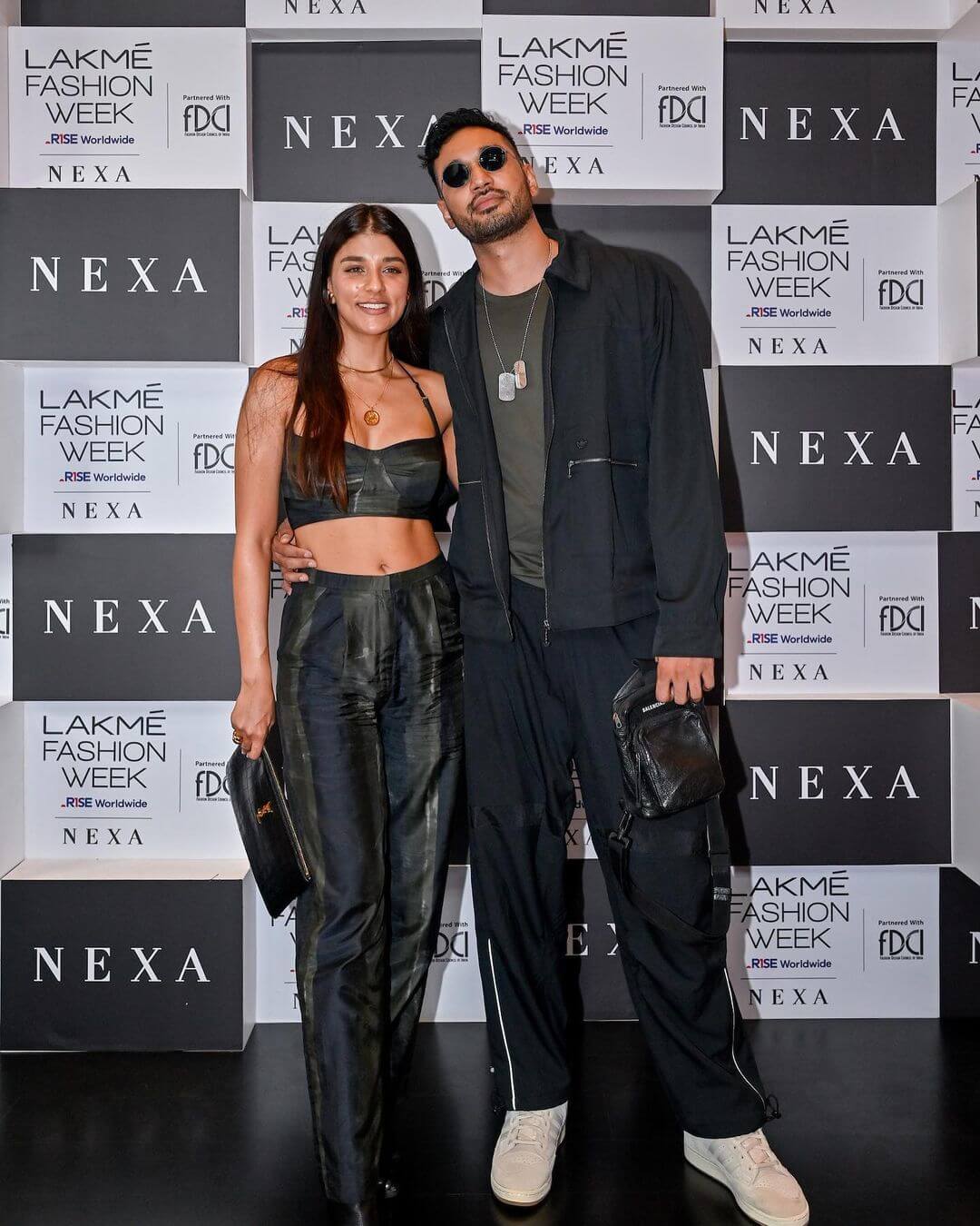 Lakme Fashion Week Bollywood Celebrities Spotted At The Runway - Arjun Kanungo And Carla Ruth Dennis In Cool Black Outfits At Lakme Fashion Week