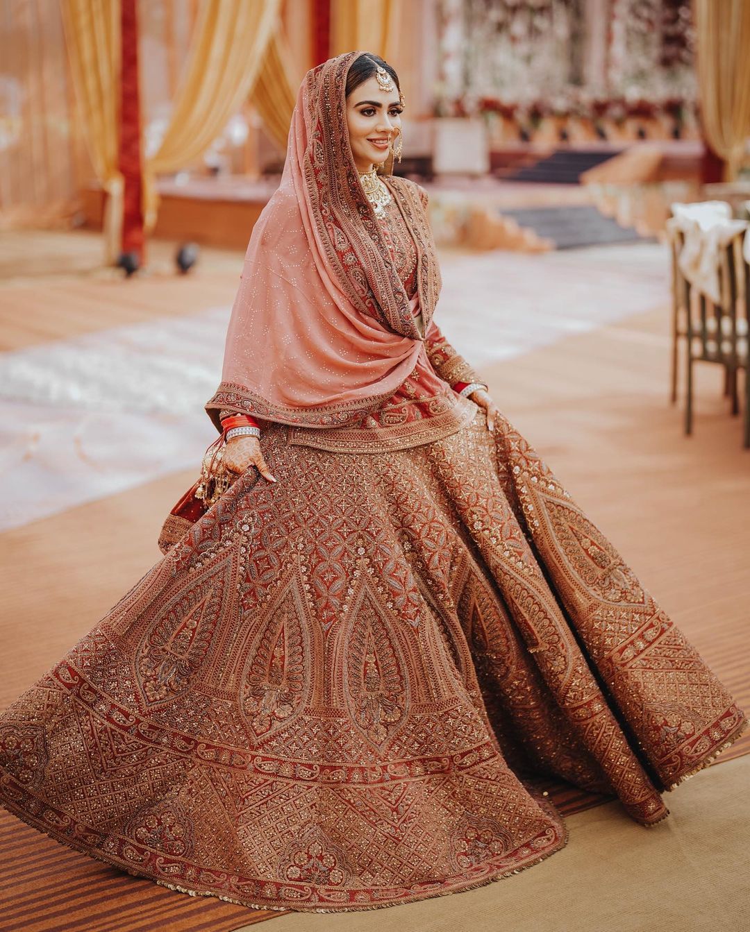 Royal Lehenga With Embellishments And Matching Pouch