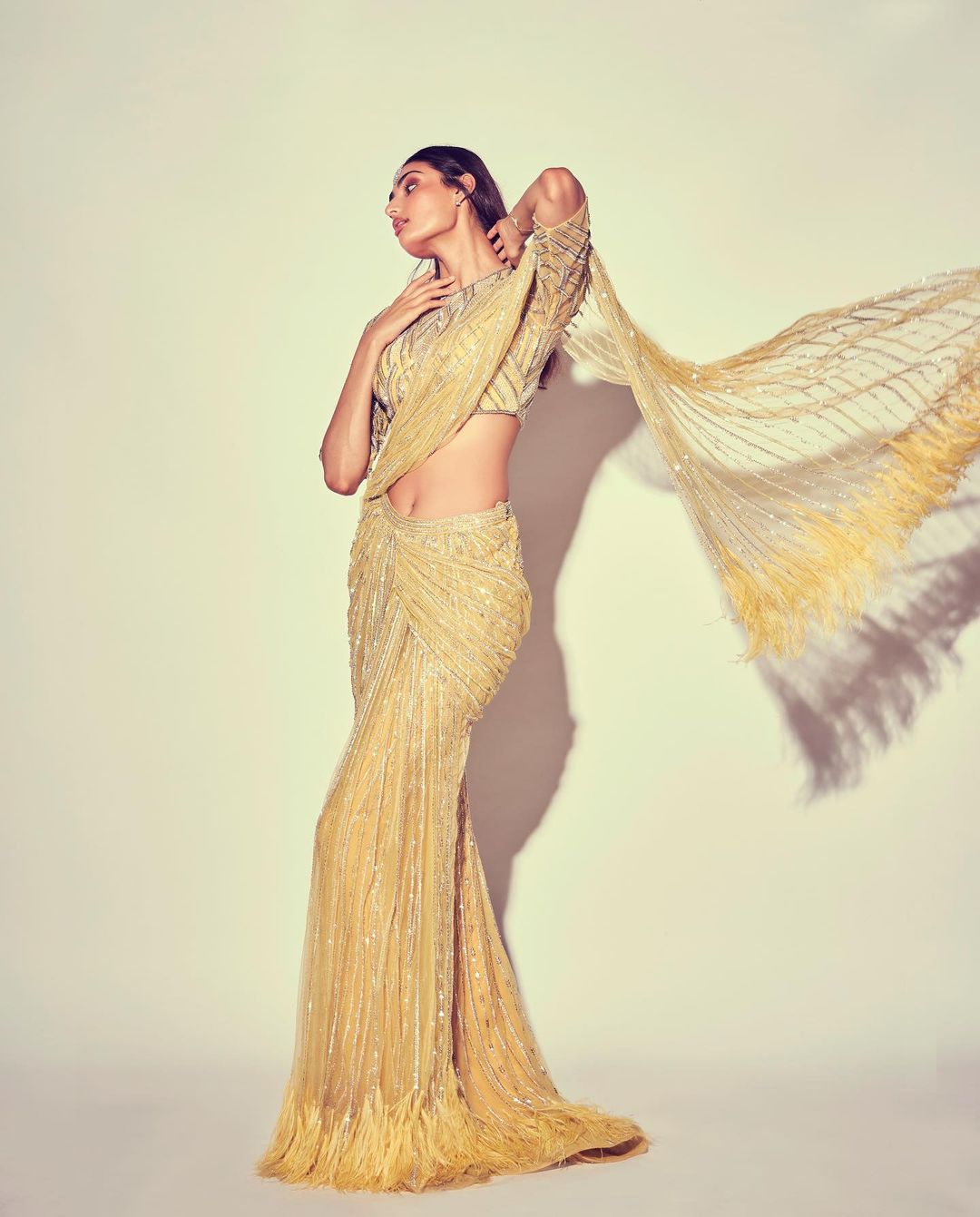 The Golden Diva Look Of Athiya Shetty