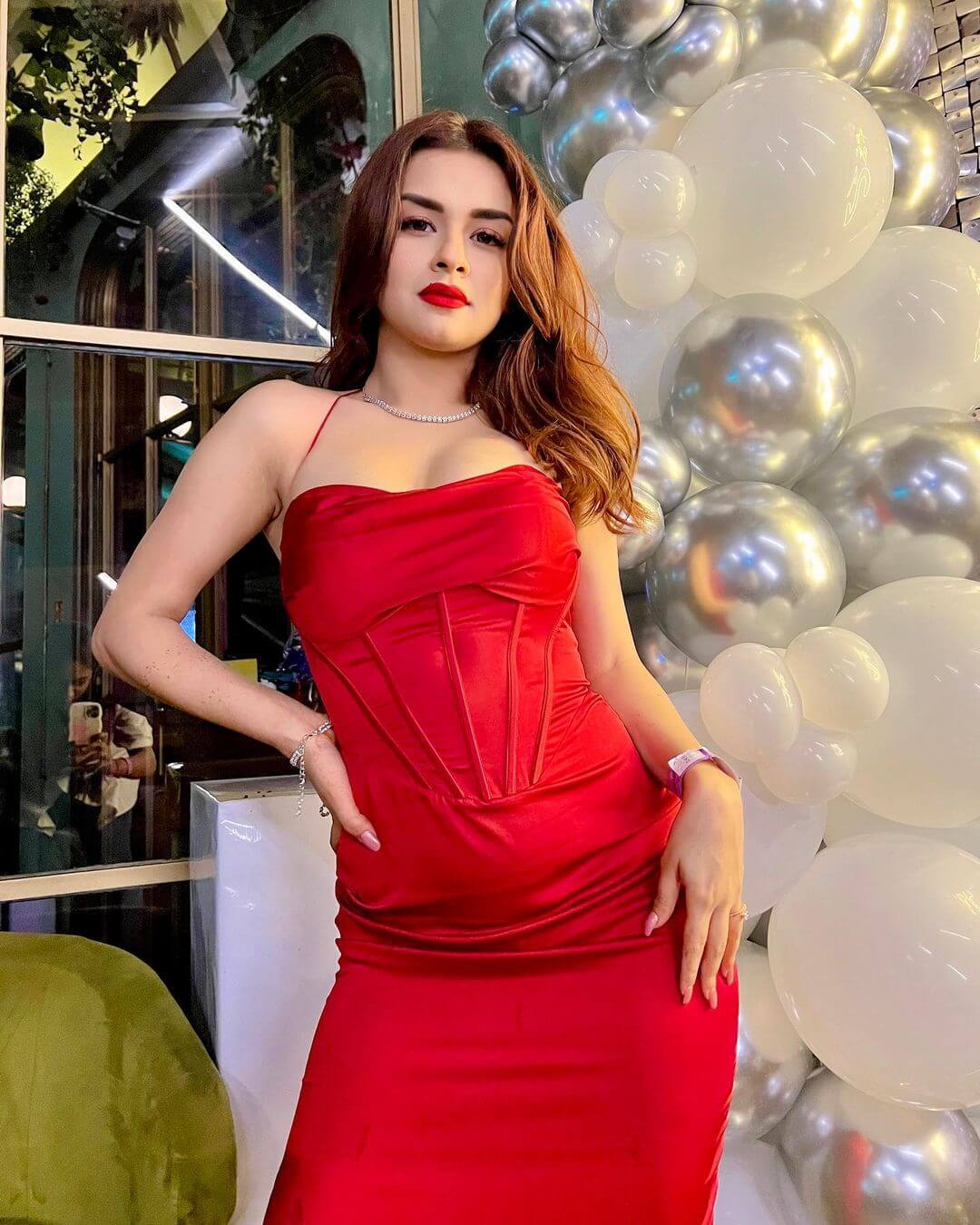 Top Indian Female Celebrity Inspired Outfits Fabulous Avneet Kaur In Adorable Red One-piece Dress