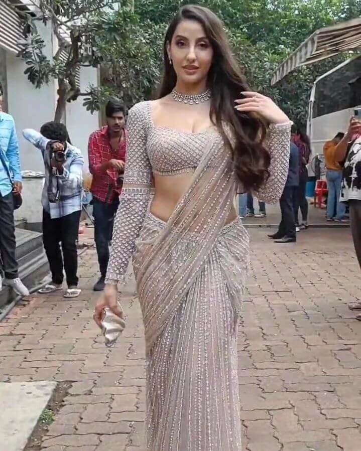 Ways To Look Trendy With Bollywood Celebrities nora fatehi