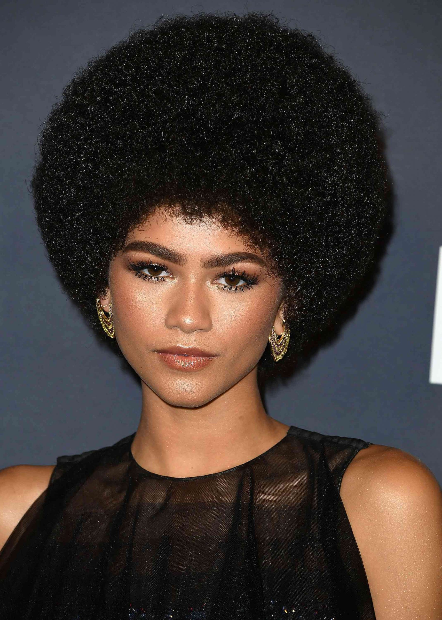 Zendaya's Cool And Classy Hairstyle Is Ruling