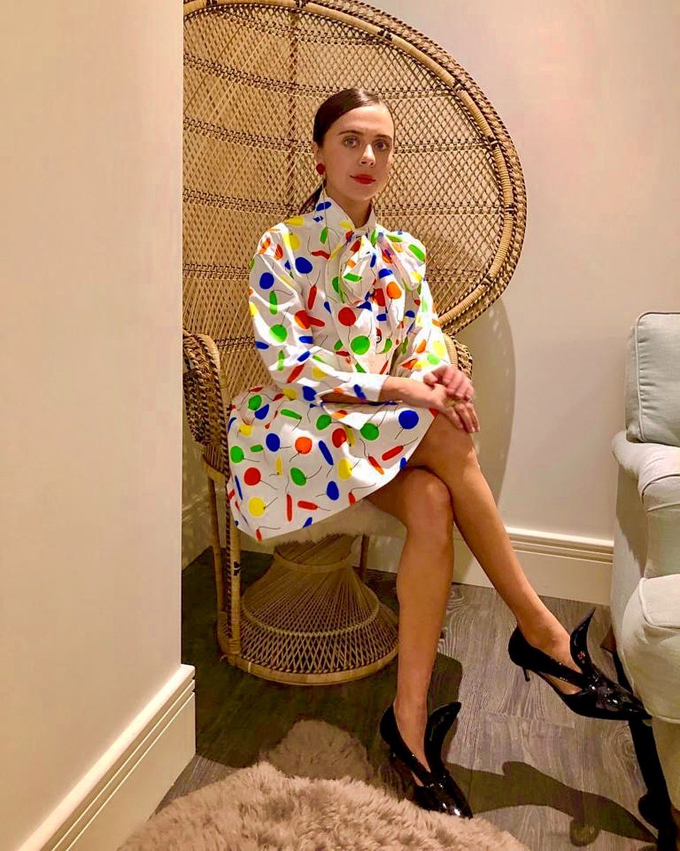 Bel Powley - Outfits, Style, & Looks