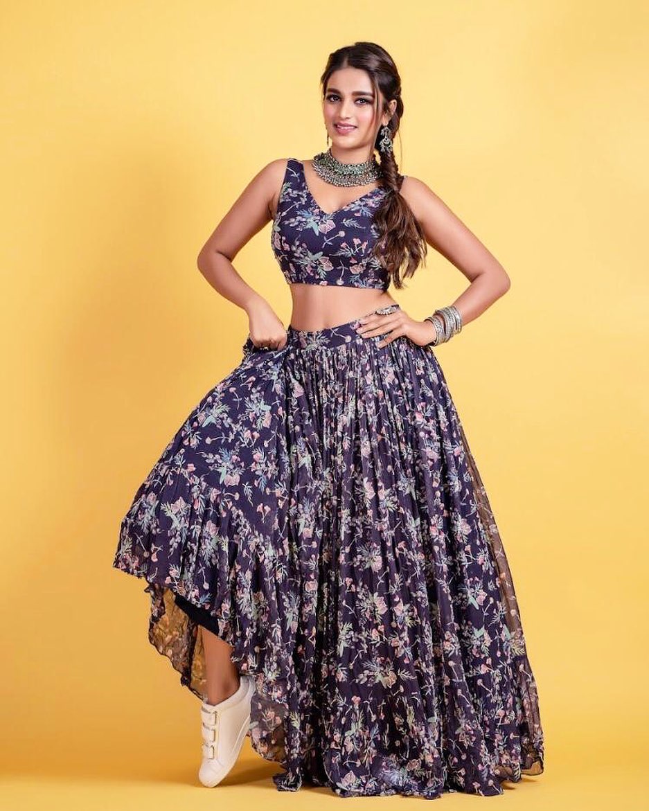 Nidhhi Donning In Crop Top & Skirt With White Sneakers Is Every Bridesmaid Grooving Look