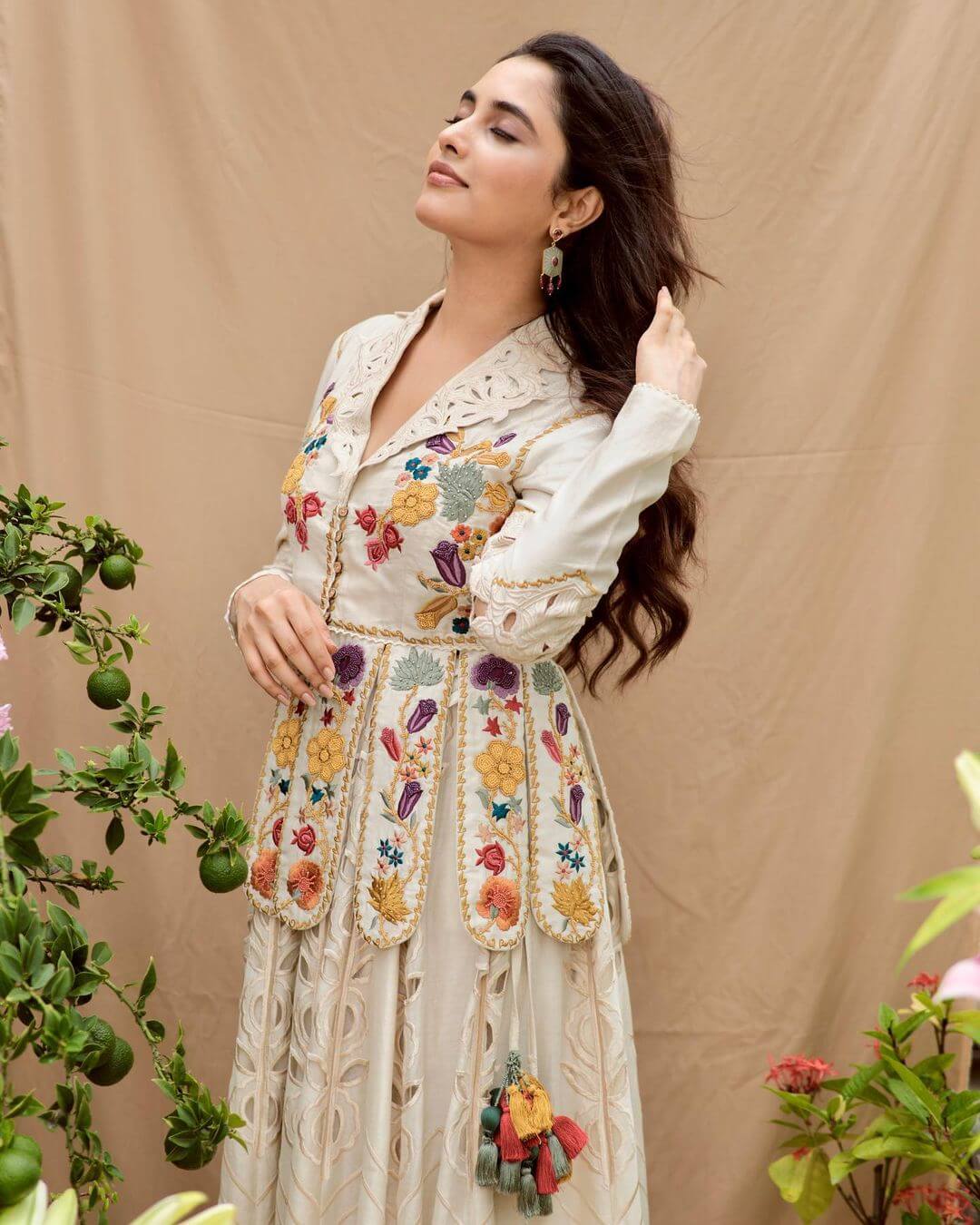 Priyanka Mohan Look Gorgeous In White Heavy Embroidery Jacket With Skirt Outfit Priyanka Arul Mohan Traditional Outfit Looks Collection