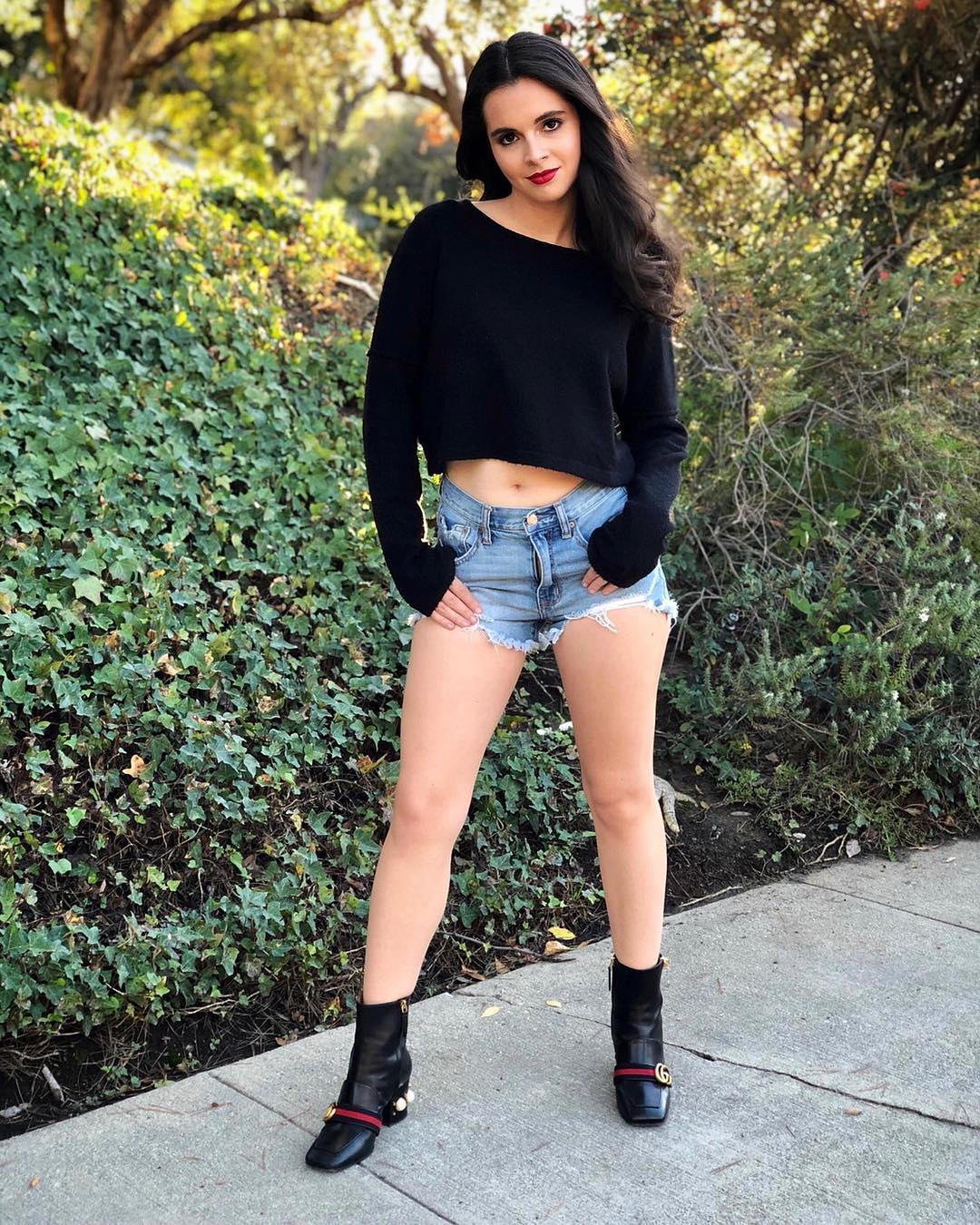 Sassy Babe Vanessa In Black Colored Tee Paired With Denim Shorts
