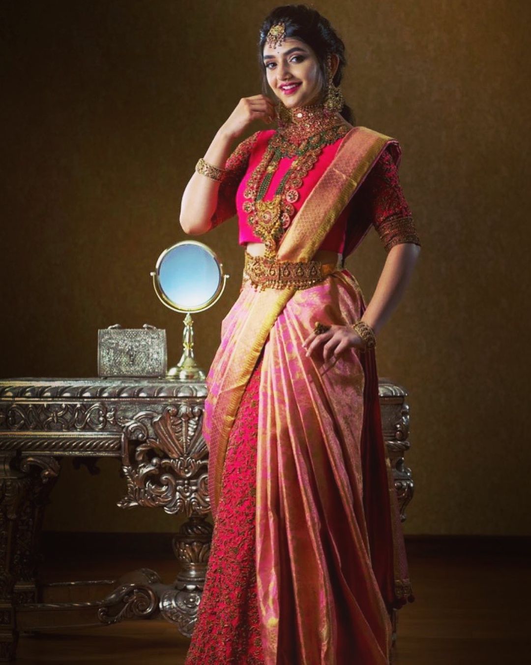 Sreeleela In Kanjivaram Saree With Heavy Jewellery Look Like A Perfect South Indian Bride