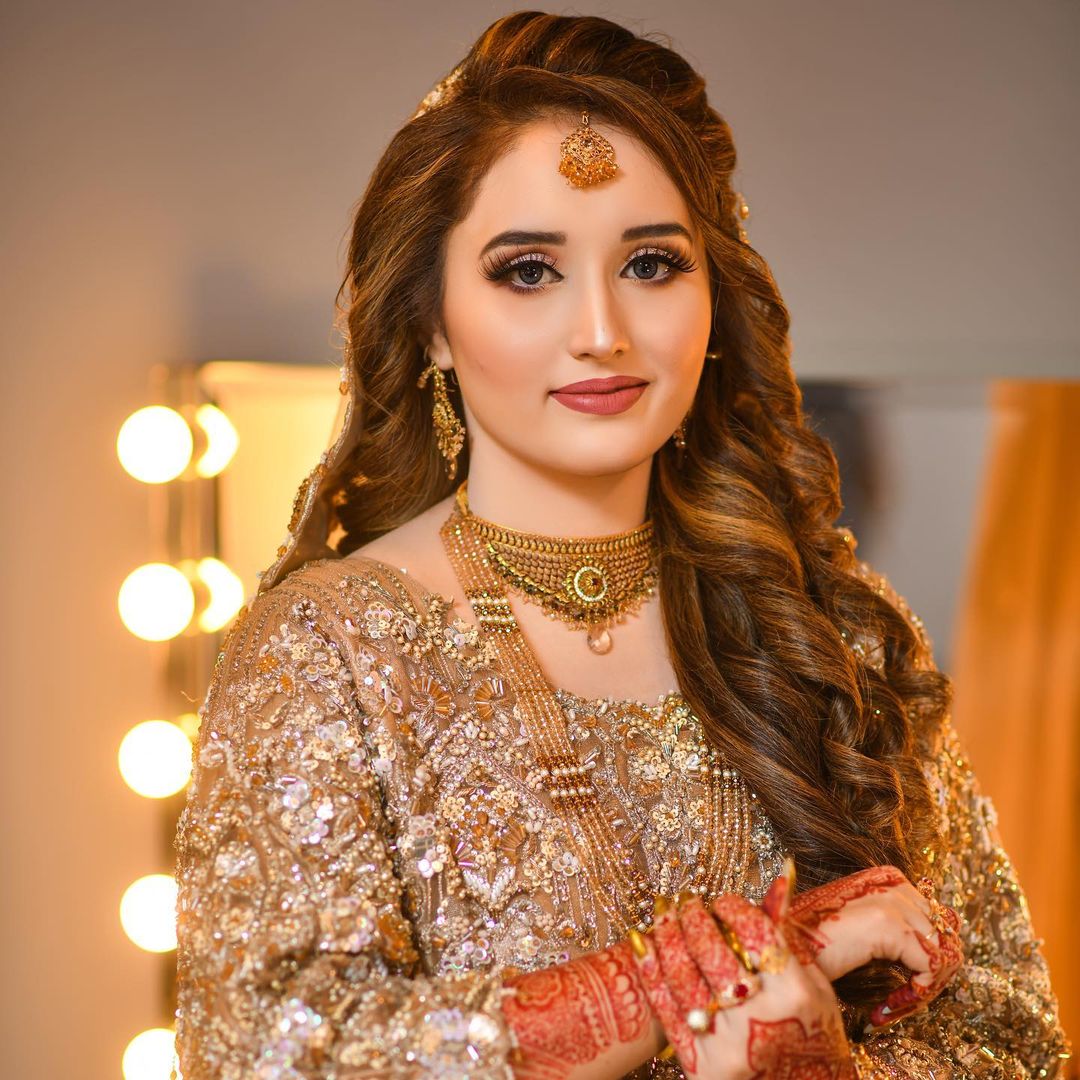 That Cute And Innocent Bridal Look Bridal Makeup Trends And Ideas For Muslim Wedding
