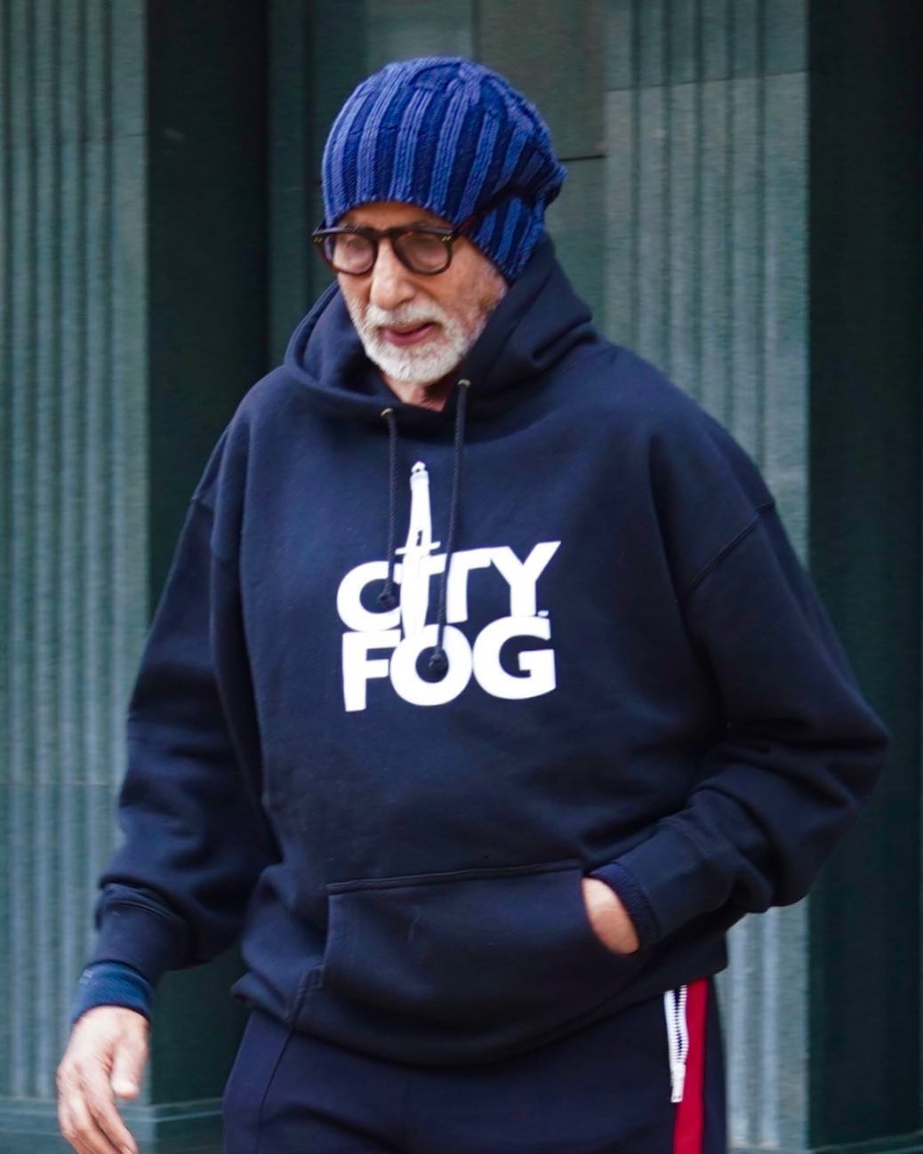 The Comfy Sweatshirt Set Of Amitabh Bachchan