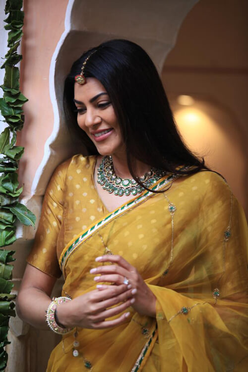 The Elegant Yellow Netted Saree Of Sushmita Sen