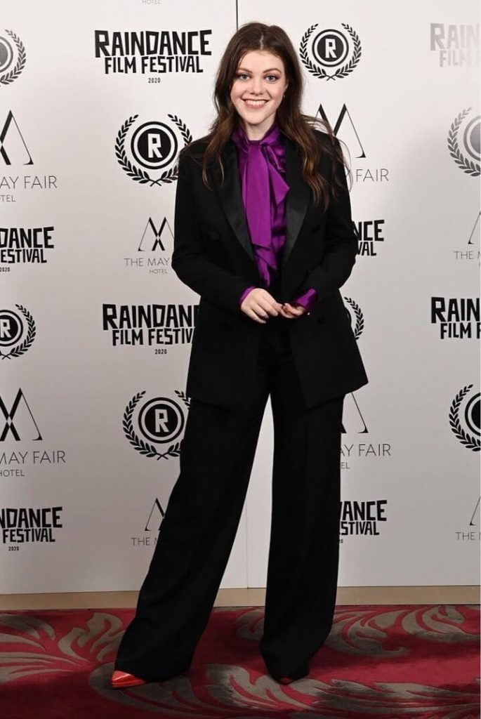 Georgie Henley – Outfits, Style, & Looks - K4 Fashion