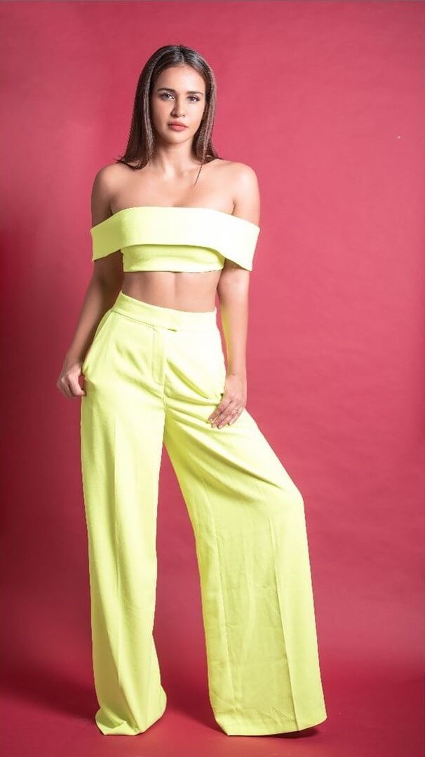 Aisha Sharma In Off Shoulder Lime Yellow Crop Top With Pants