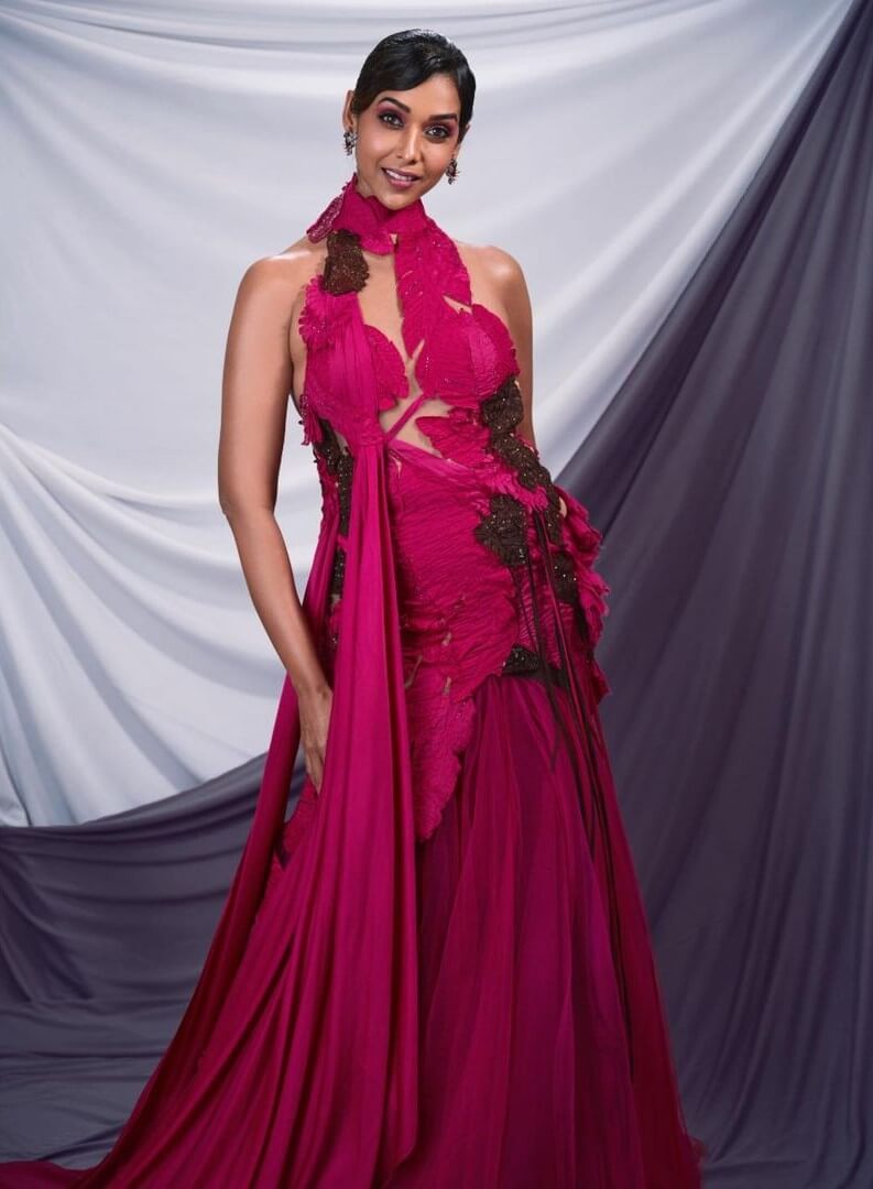 Anupriya Goenka Elegant Look In Pink Gown Outfit