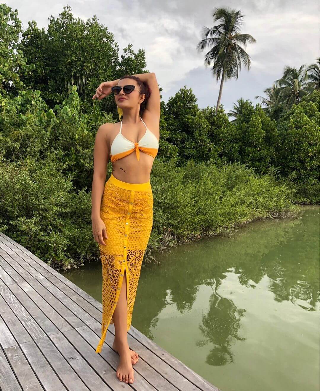 Beauty Bae Aashika Goradia In Yellow Bikini Top With Yellow Skirt Aashka Goradia Sexy Outfit And Looks