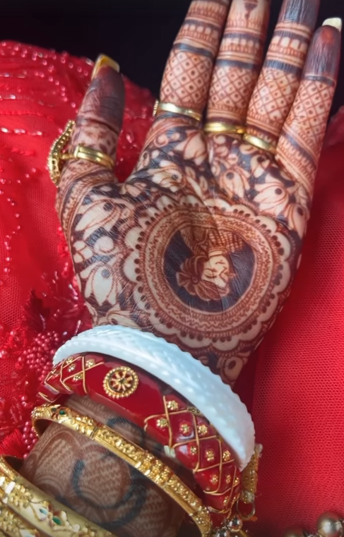 Devoleena Bhattacharjee Is Getting Married To Actor Vishal Singh