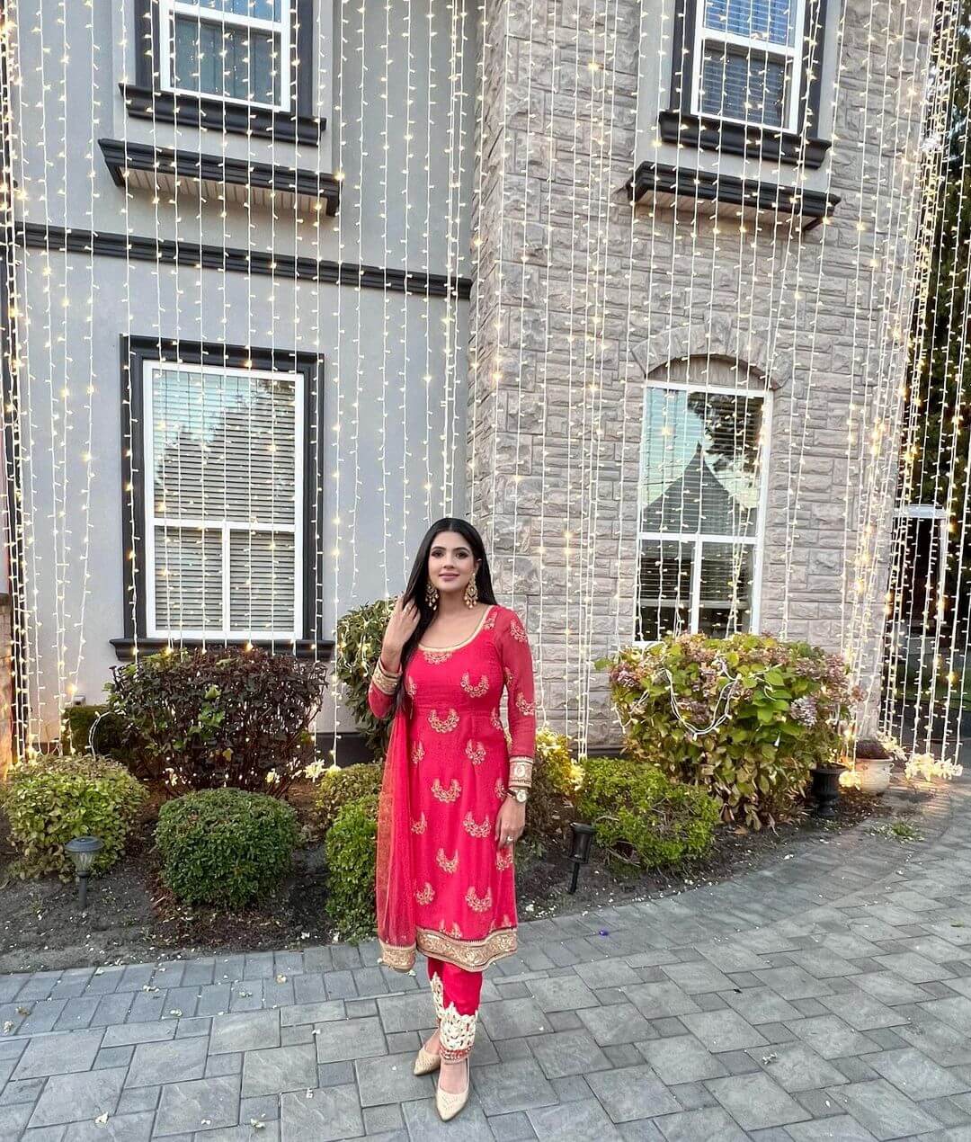 Diljott Gives Us Festive Vibes In Red A-Line Kurta Outfit
