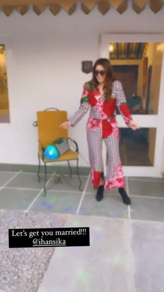 Hansika Motwani And Sohail Kathuria Mehendi Ceremony See Photos