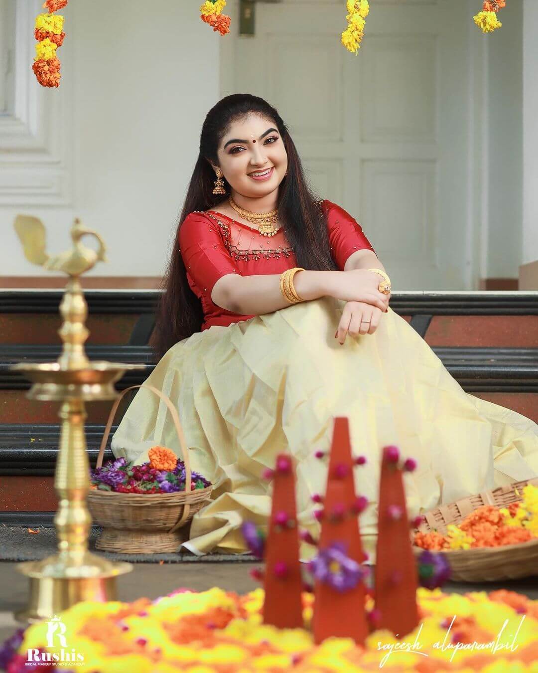 Malavika Nair Look Pretty In Red Blouse With Cream Skirt Outfit Malavika Nair Traditional Outfit And Looks