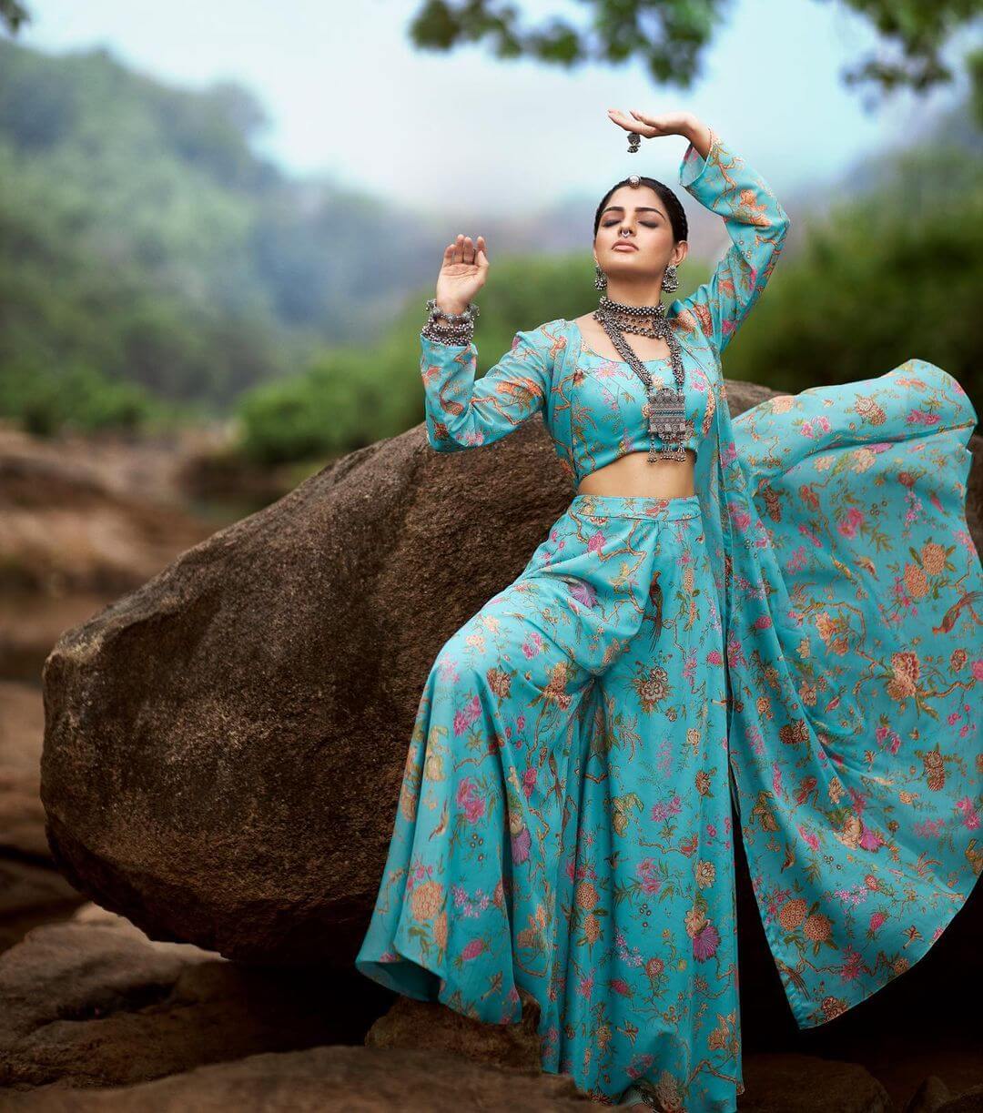 Nikhila Vimal Look Charming In Blue 3 Piece Co-Ord Set With Oxidize Jewellery