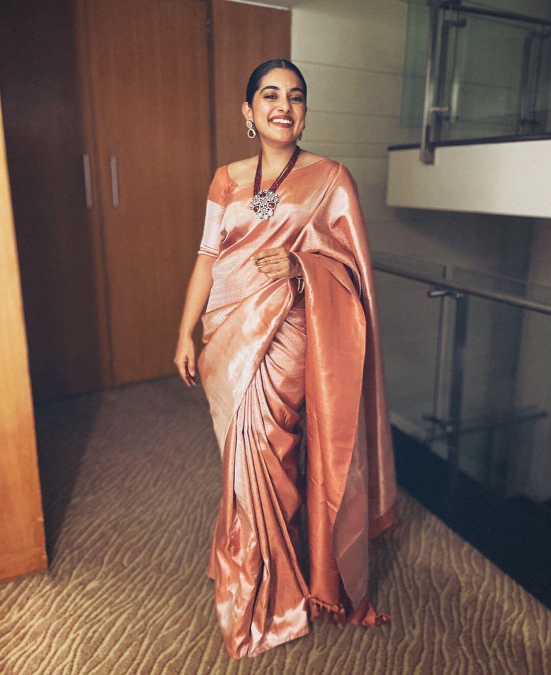 Nivetha Thomas Look Elegant In Pure Kanjivaram Saree Outfit