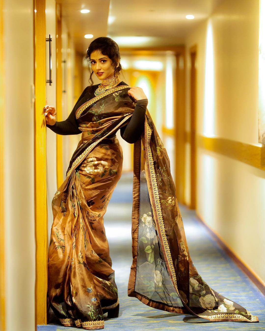 Priyanka's Beautiful Look In Organza Saree Priyanka Jawalkar Stunning Outfit Looks