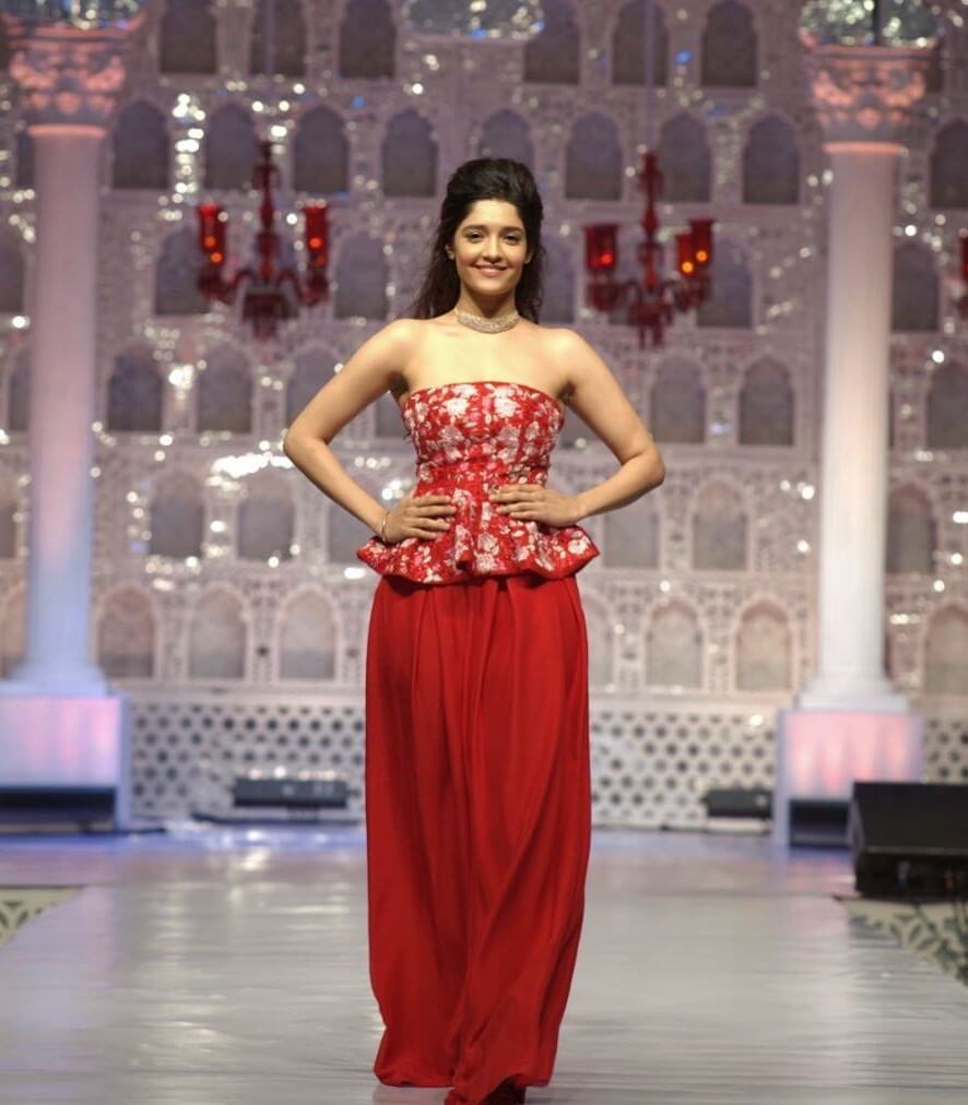 Ritika Singh In Red Off Shoulder Top With Dhoti Co-Ord Set