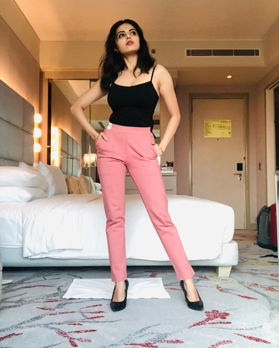 Roshni Sahota In Simple Black Tank Top With Pants Outfit Roshni Sahota Stylish And Tasteful Fashion Look