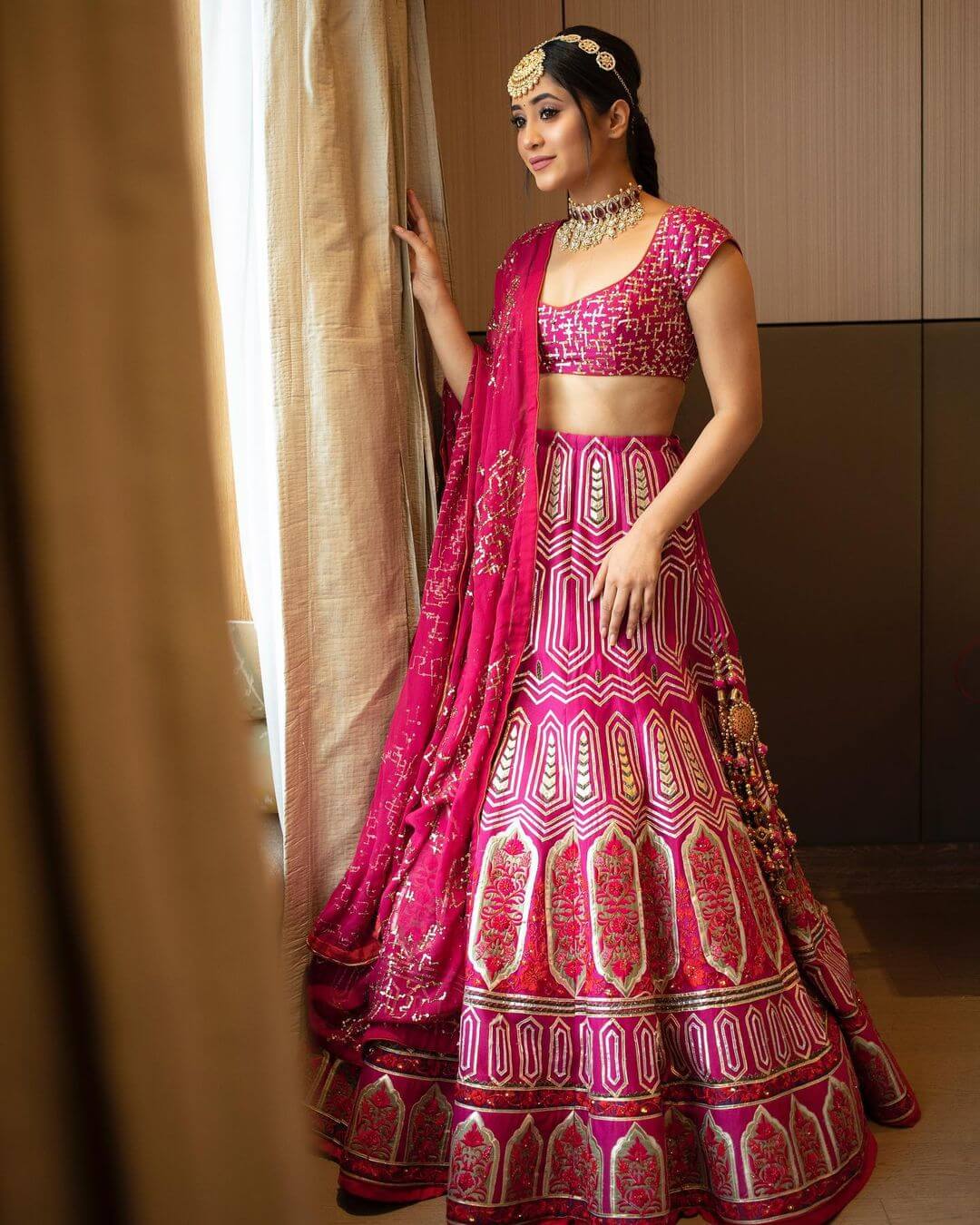 Shivangi Joshi Look Pretty In Gorgeous Pink Lehenga Outfit With Matta Patti