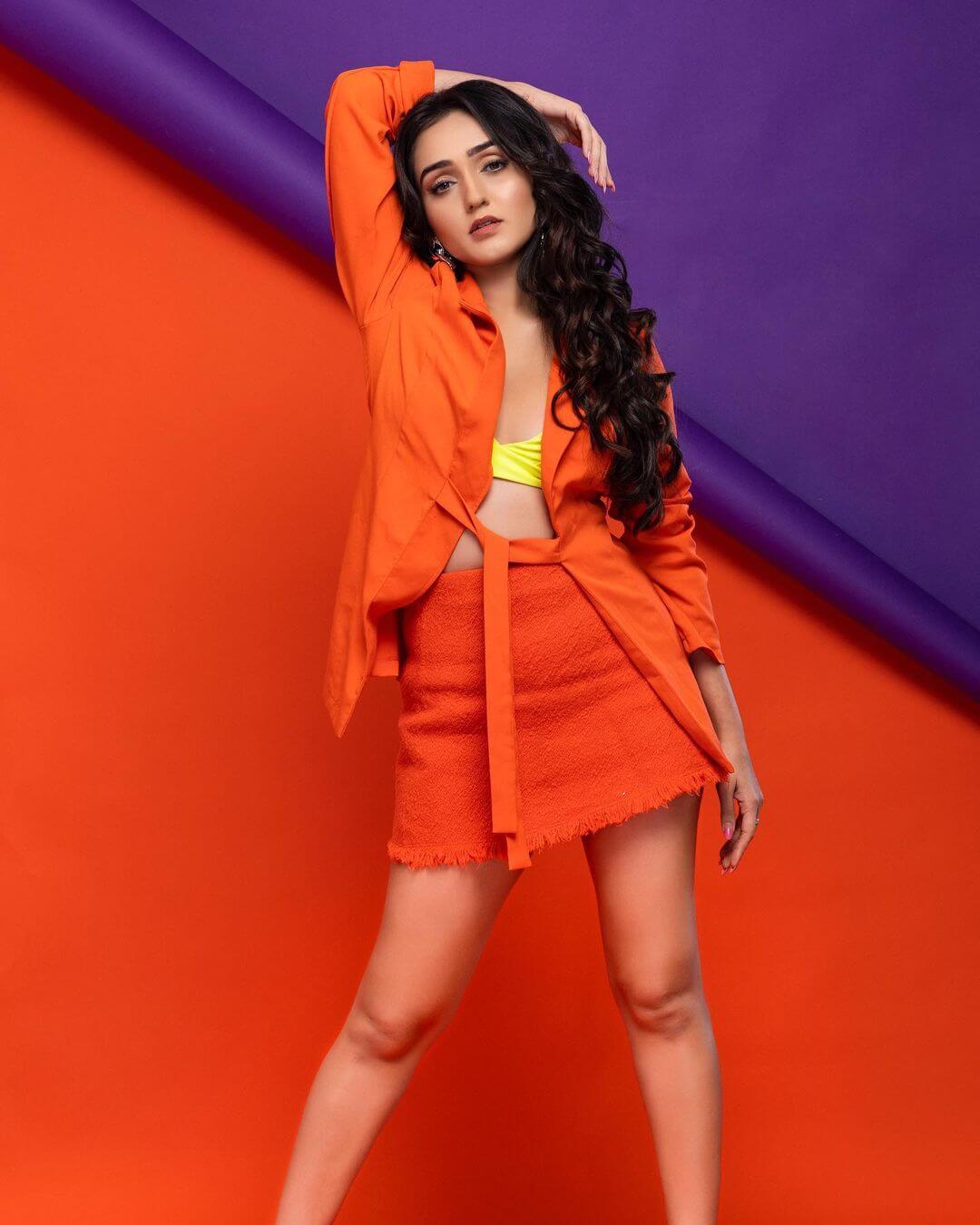 Tanya Sharma Look Vibrant In Orange & Yellow Co-Ord  Set Outfit Tanya Sharma Gorgeous Outfit Looks