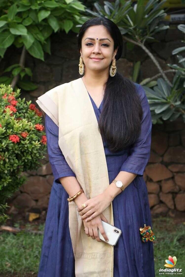Jyothika Classy, Elegant Look And Outfits