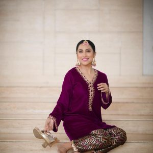 Kranti Redkar Ethnic Saree & Kurta Outfit & Looks : Ethnic Kurta Outfit & Looks