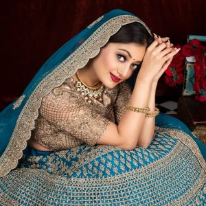 Manasi Naik Ethnic ,Western Outfits & Looks: Traditional Bridal Outfit & Looks 