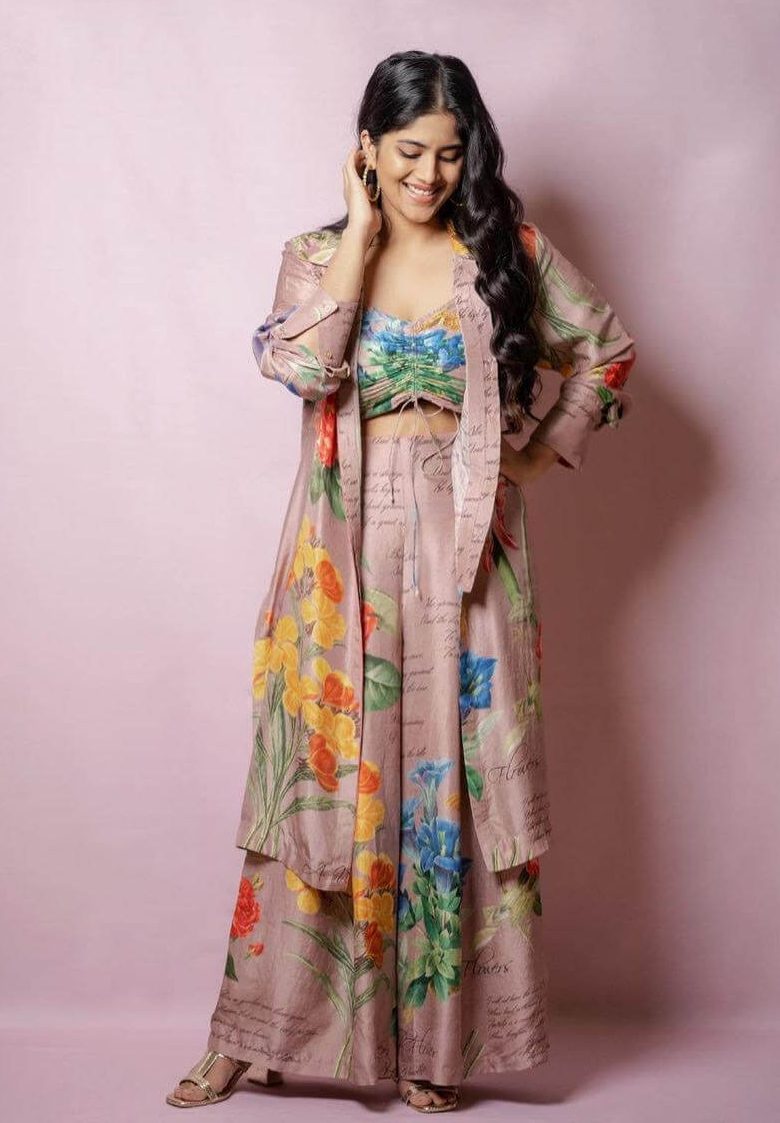 Megha Akash Dapper Look In Printed Co-Ord Set