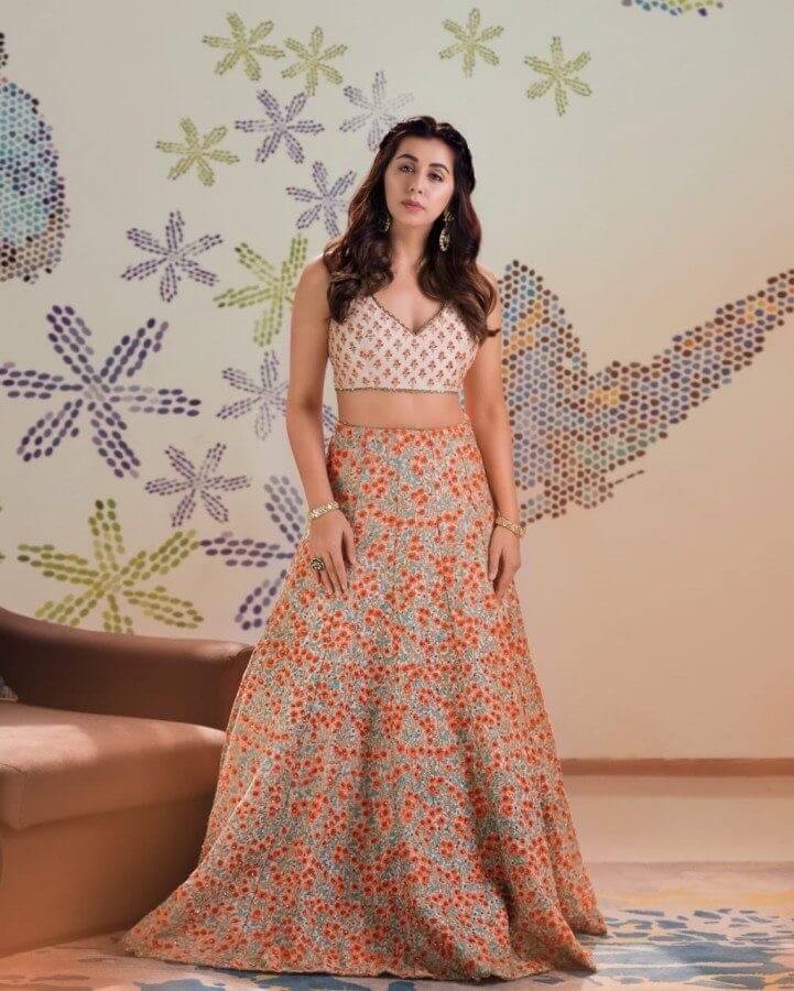 Nikki Galrani Stylish Fashion, Outfits And Looks