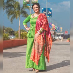 Nithya-Menen-Look-Beautiful-In-Green-Kurta-Outfit: Ethnic Outfit & Looks 