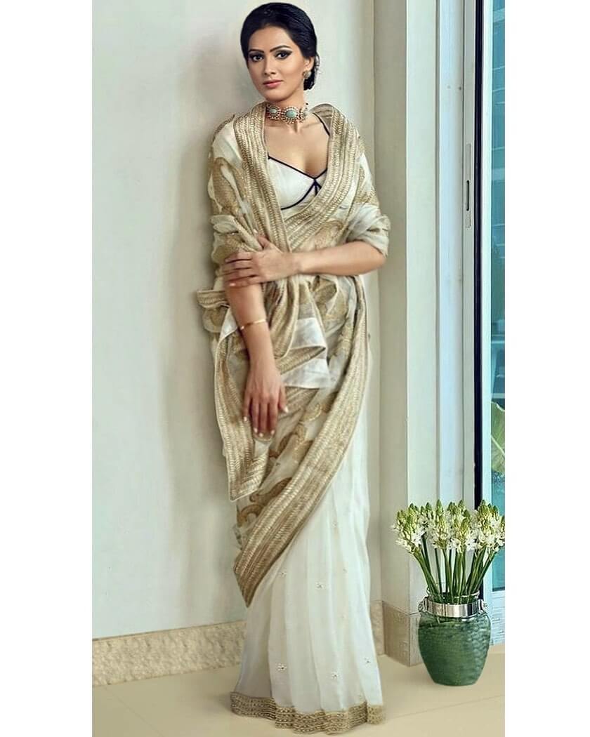 Pallavi Subhash Chic Outfits And Looks