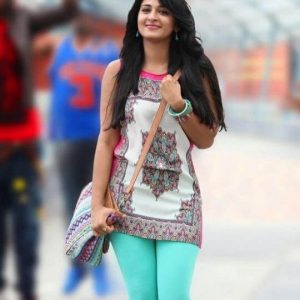 Anushka Shetty Hot Western & Ethnic Outfit & Looks : Traditional & Ethnical Outfit & Looks 