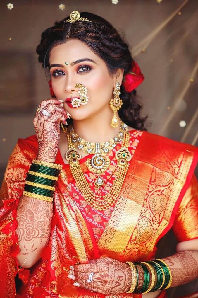Ruchita Jhadav Gives Us Major Bridal Outfit & Jewellery Inspo