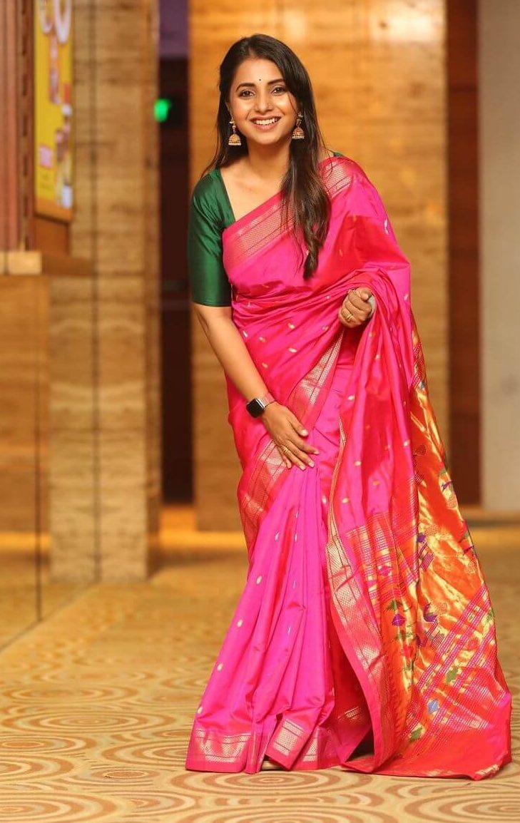 Sayali Sanjeev Look Gorgeous In a Hot Pink Silk Saree Paired With Green Solid Blouse