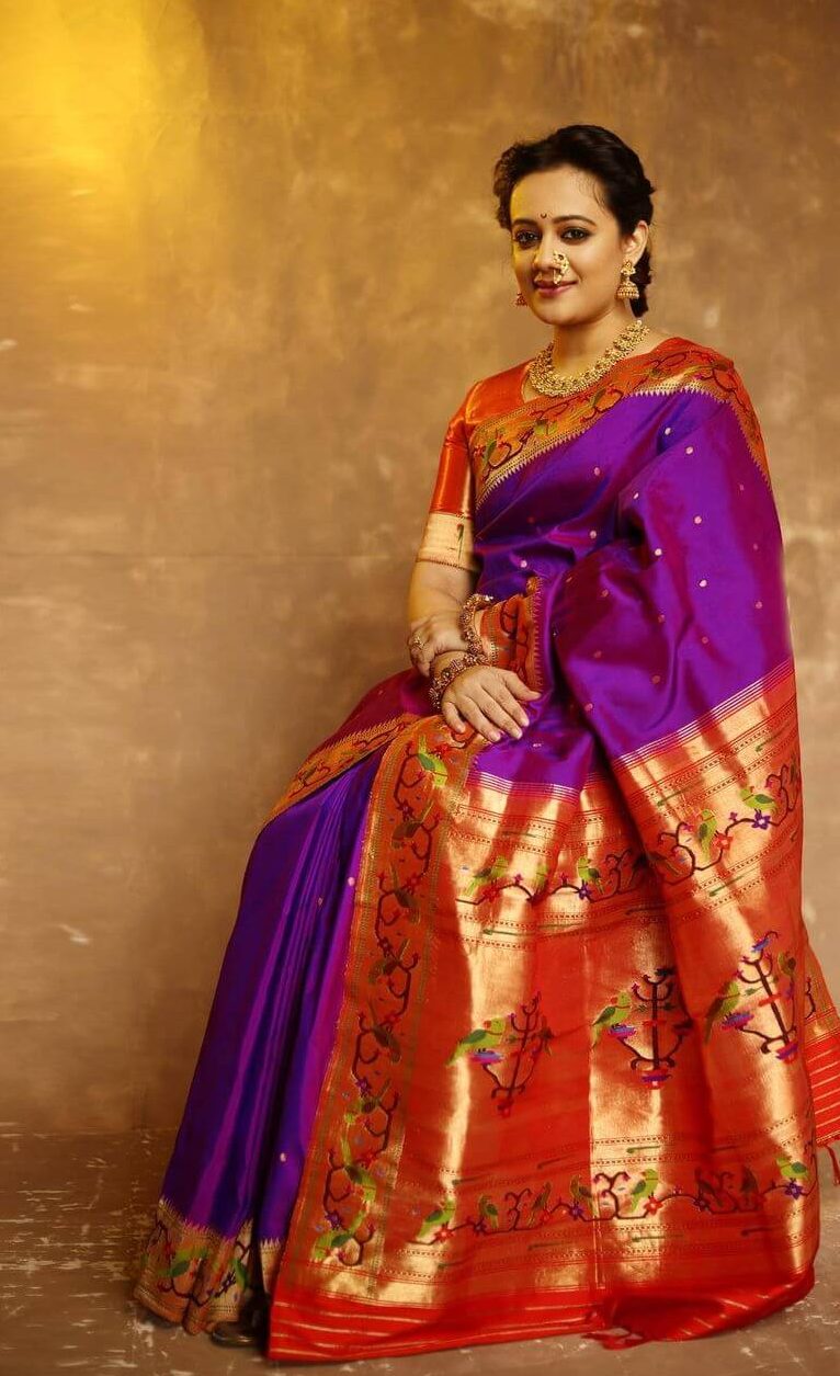 Spruha Joshi Stunning Look In Purple & Red Golden Zari Woven Kanjivaram Silk Saree